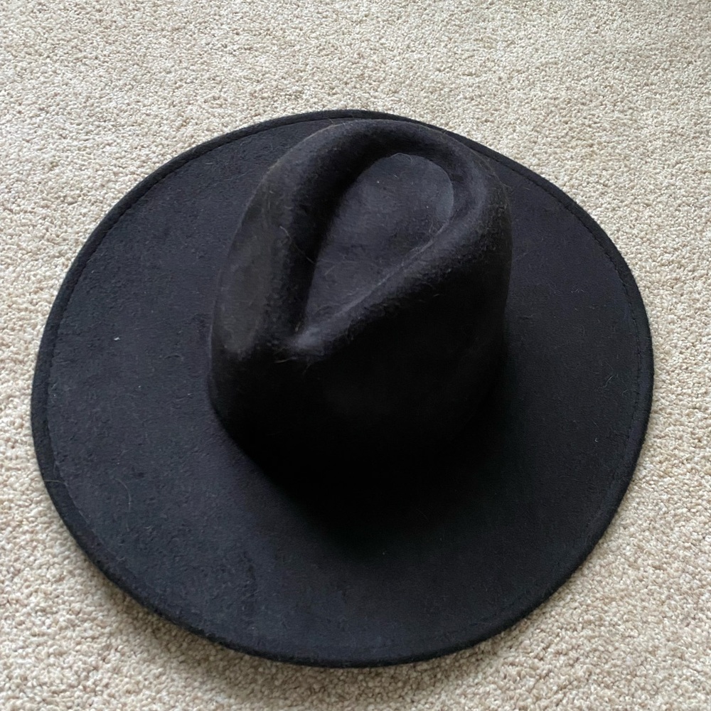 Cjla wide brimmed hat- black